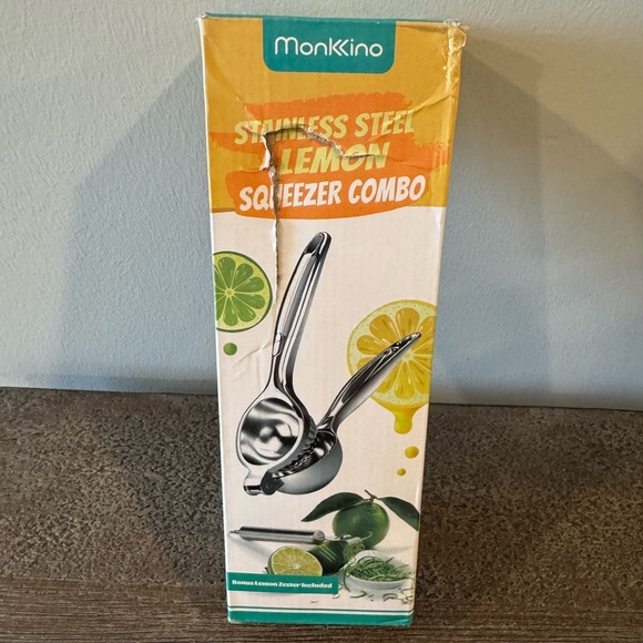Monkino | Stainless Steel | Lemon Squeezer Combo - Picture 1 of 4